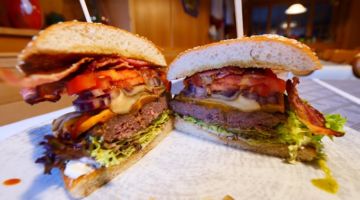 Individueller Hamburger des Restaurants Bei Christian in Massing