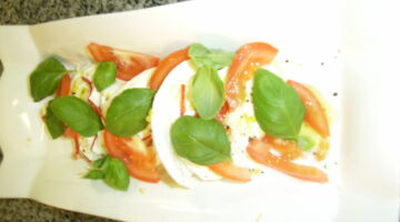 Speisen Mozzarella Tomatensalat Bei Christian in Massing au seiner anderen Perspektive